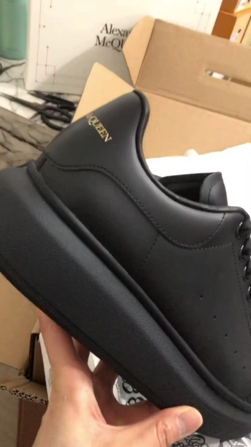 Alexander McQueen Men's  BLACK RADE24